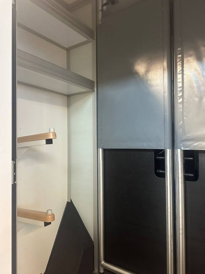 Clear Round Stuteri  Renault 170 hk automat