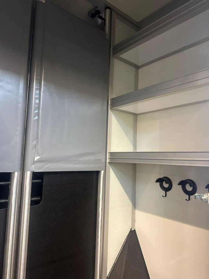 Clear Round Stuteri  Renault 170 hk automat