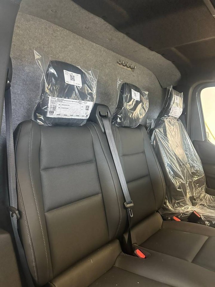 Clear Round StuteriRenault 170 hk automat