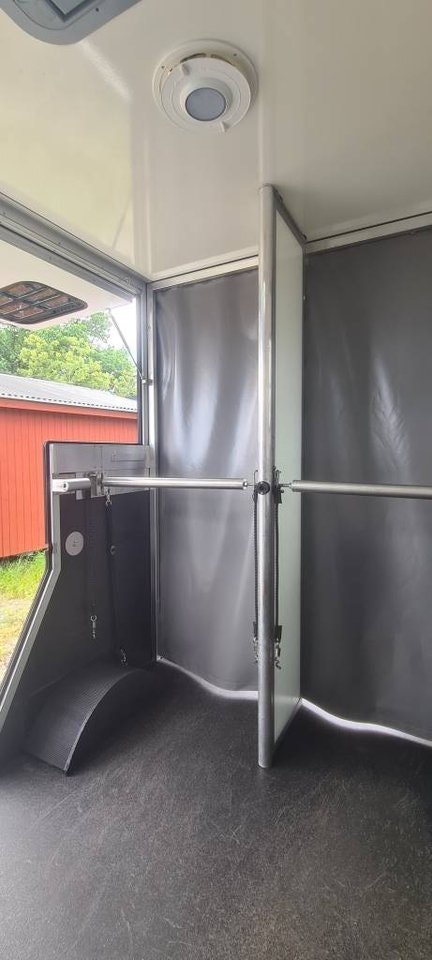 Clear Round Ultralätt Stuteri DDR 55A