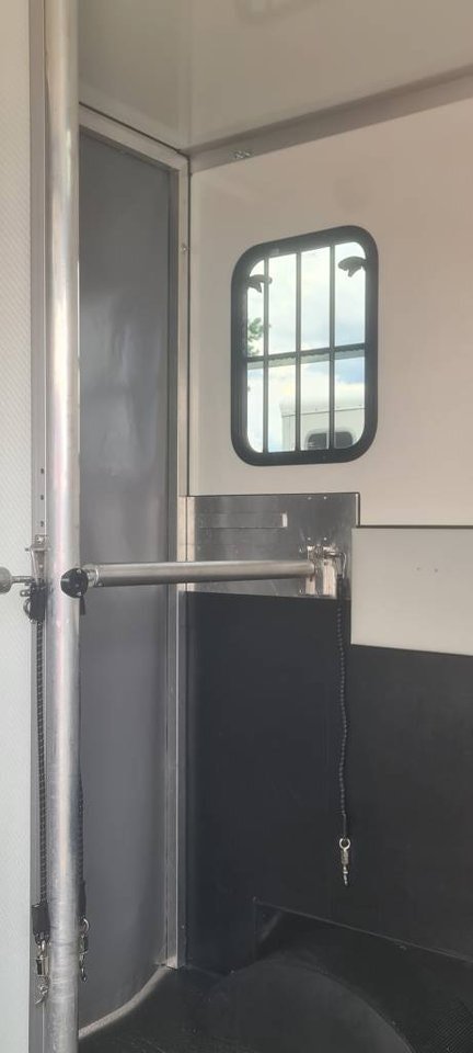 Clear Round Ultralätt Stuteri DDR 55A