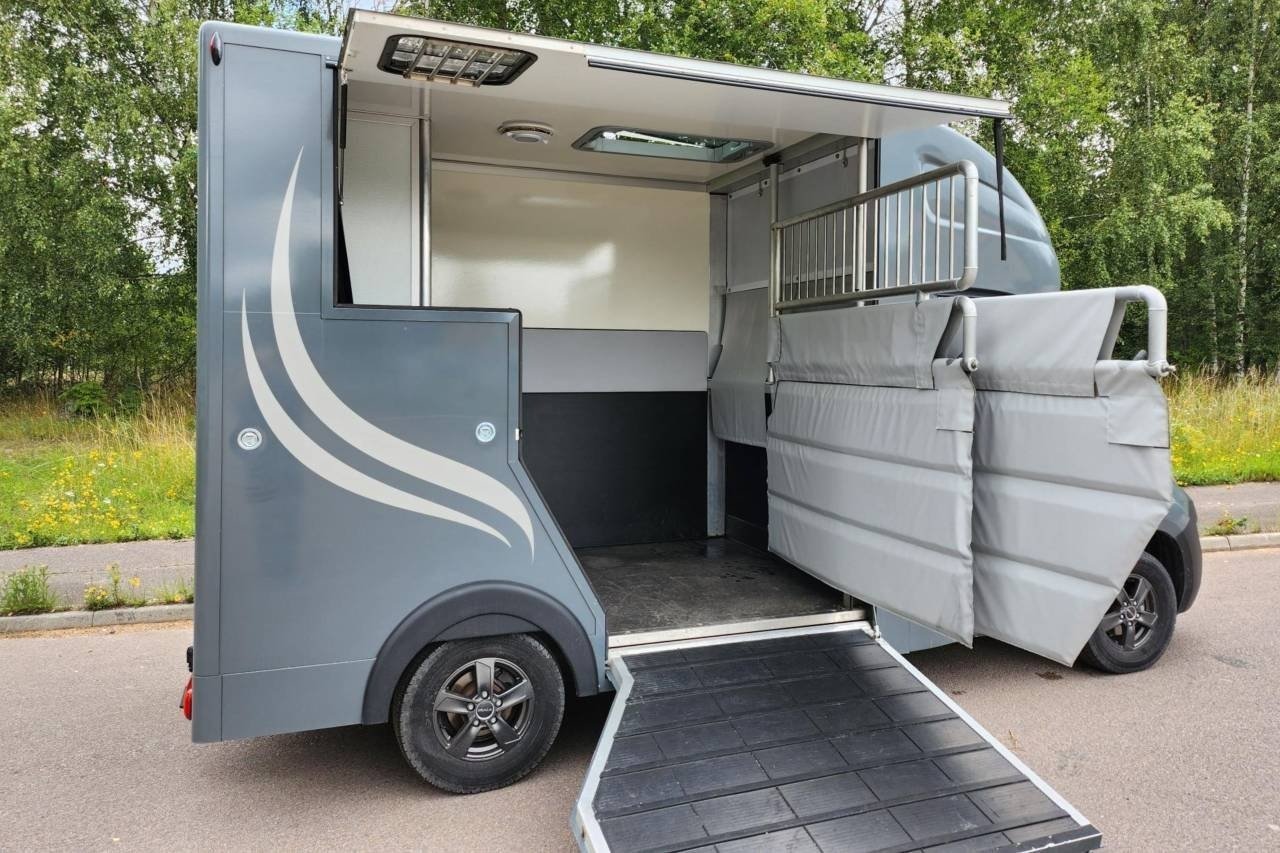 Clear Round Stuteri Ultralätt YKS71T