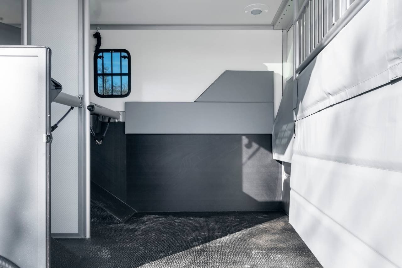 Clear Round Stuteri C1 (WRA27G)